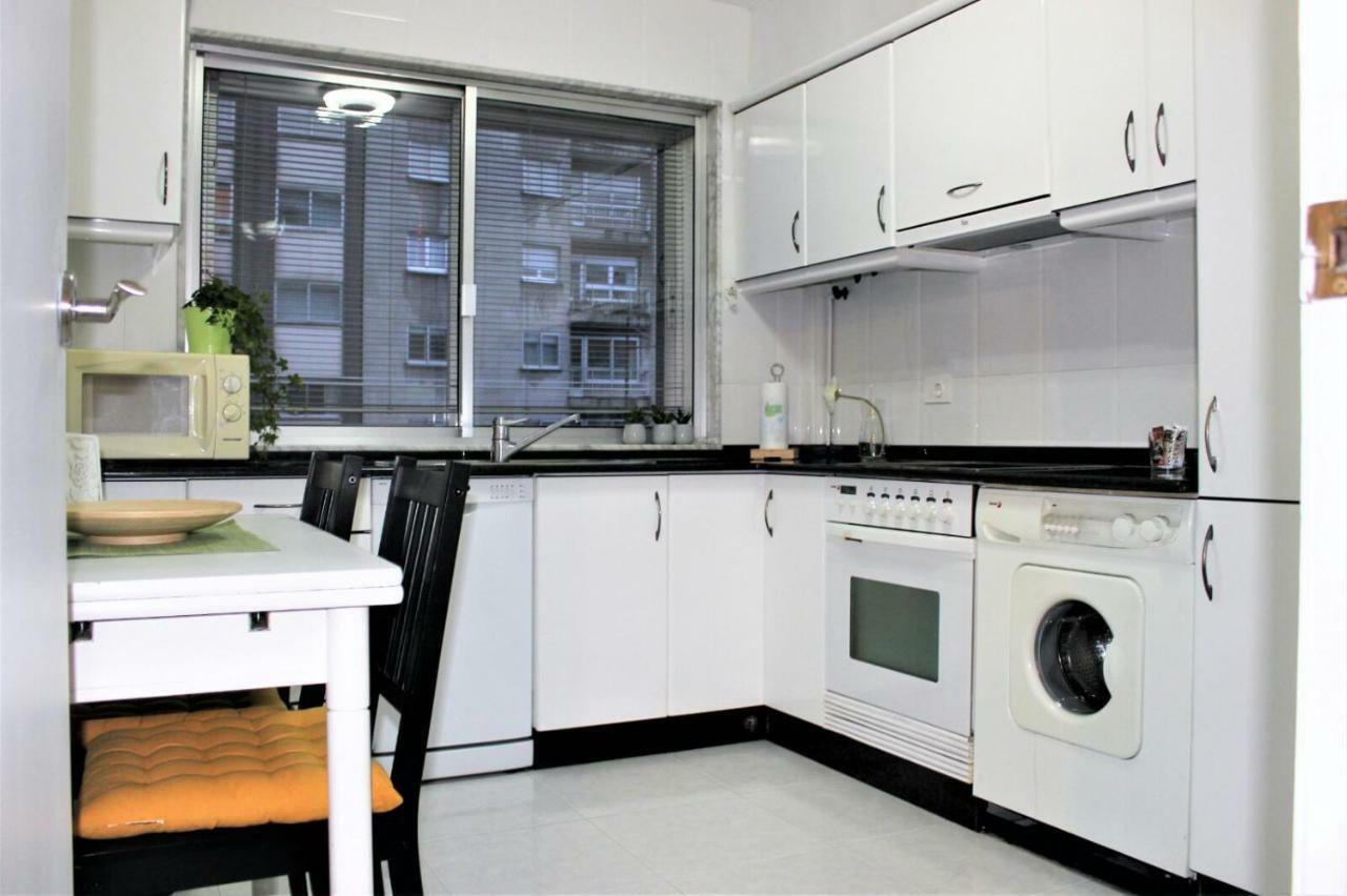Apartamento Lula Apartment ซานติอาโก เด กอมโปสเตลา ภายนอก รูปภาพ